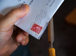 Dlaczego warto odbierać korespondencję sądową